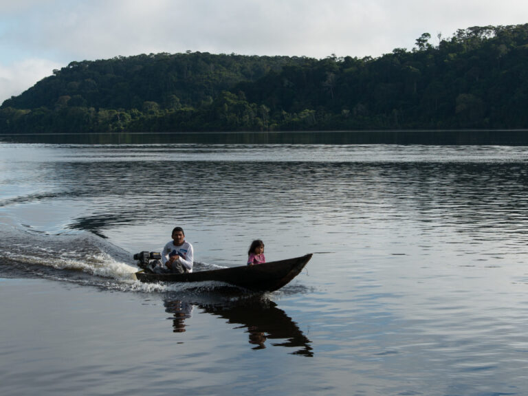 Amanhecer no rio Tapajós – Barra de São Manoel